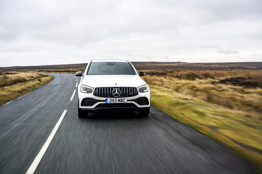  Mercedes-AMG GLC43 4Matic Coupe (C253) 2019 года  (UK) (фото 41 из 69)